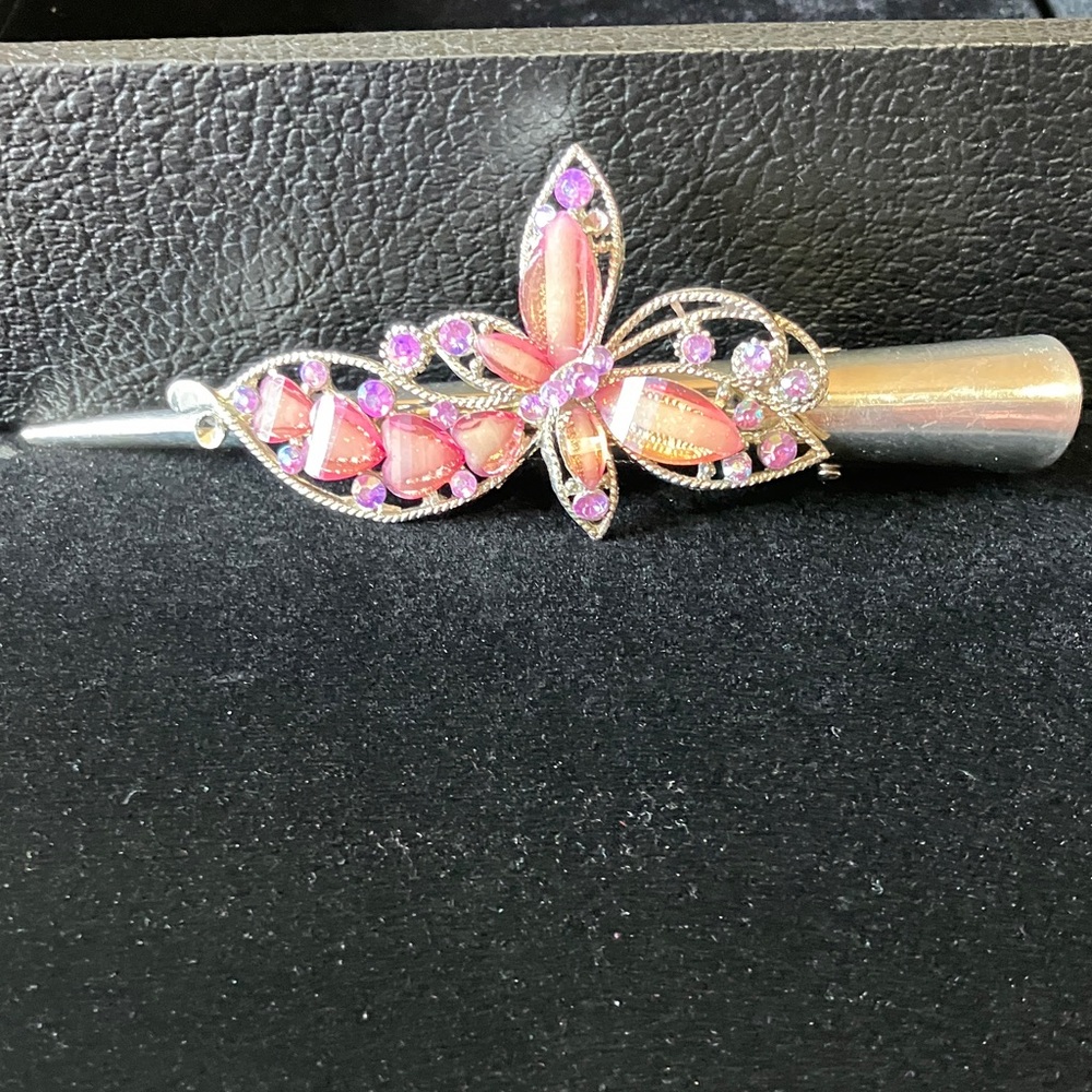 Vintage purple, butterfly Rhinestone alligator clip silver Tone Accent